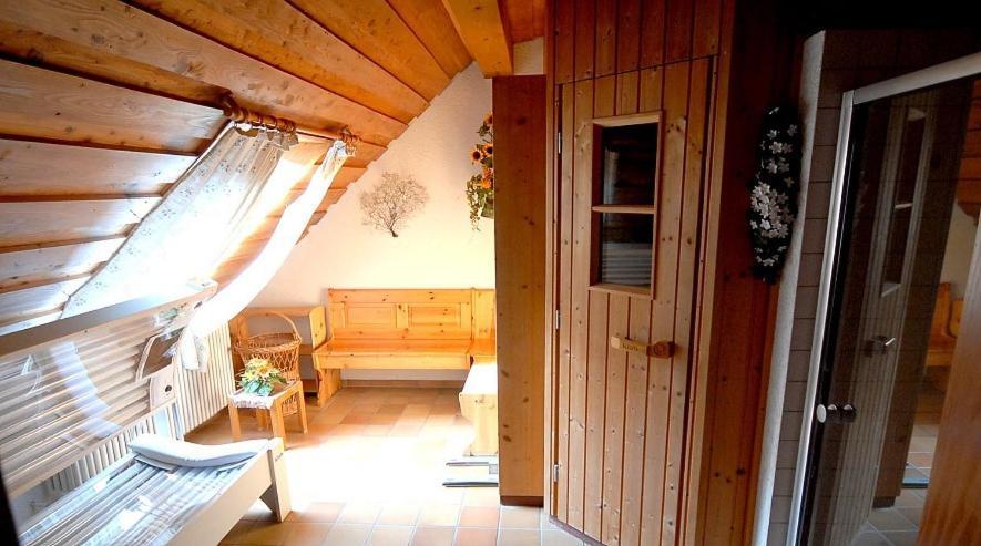 C4 Albmatte-Fewo Sauna, Hallenbad Aussenbecken Massagen Nebenan Menzenschwand-Hinterdorf Buitenkant foto
