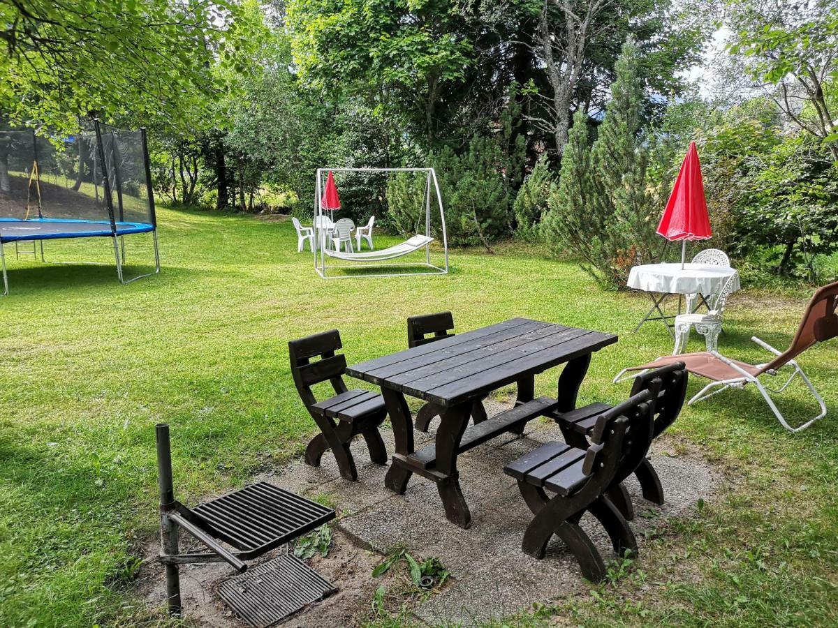 C4 Albmatte-Fewo Sauna, Hallenbad Aussenbecken Massagen Nebenan Menzenschwand-Hinterdorf Buitenkant foto